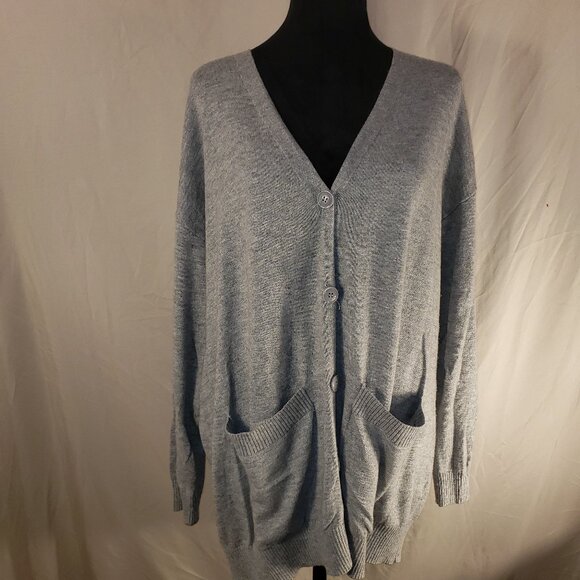 Forever 21 Sweaters - Forever 21 Gray Cardigan Sweater - 1X
